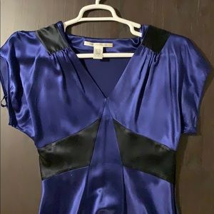 Perfect for holidays! 💙 DVF 100% silk blue dress